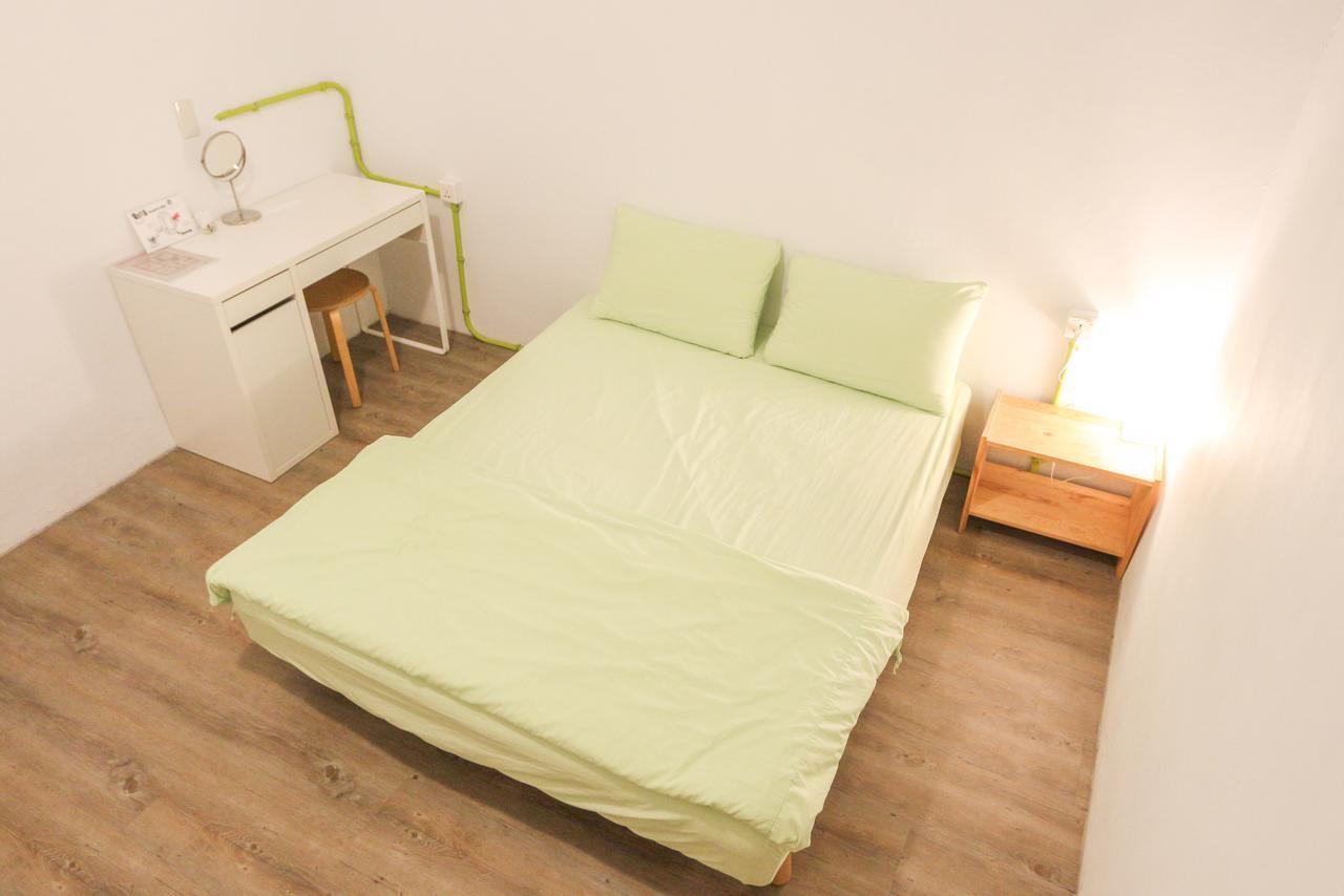T-Life Hostel Taichung Exterior photo